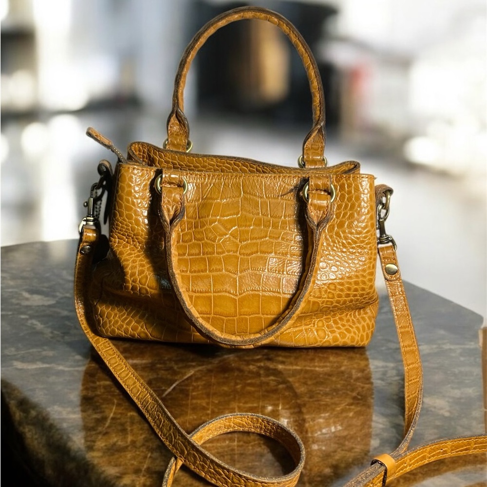 Patricia Nash Nocia Crocodile-Embossed Handbag